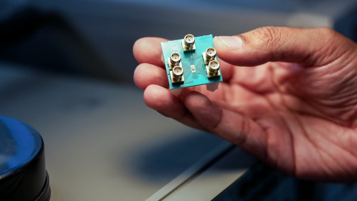Image of Microwave Brain Chip