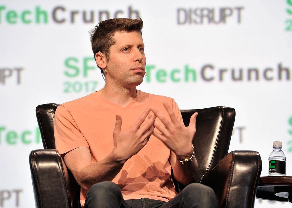 Sam Altman cho biết Meta đã cố gắng và thất bại trong việc lôi kéo nhân tài của OpenAI bằng việc đề nghị $100M