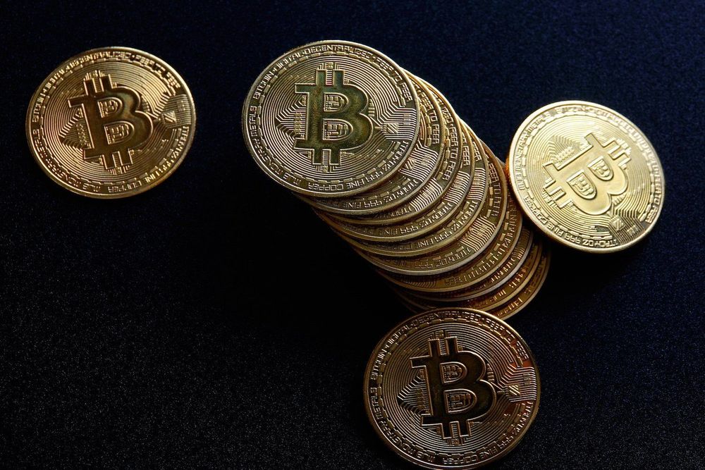Cá voi bí ẩn thu lời 17,000,000% từ cược Bitcoin 14 năm trước