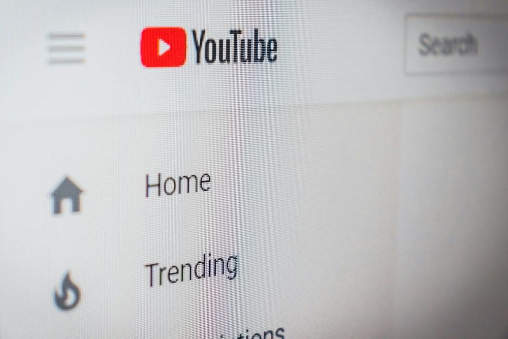 YouTube thêm thanh trượt kết quả tìm kiếm kiểu AI Overviews