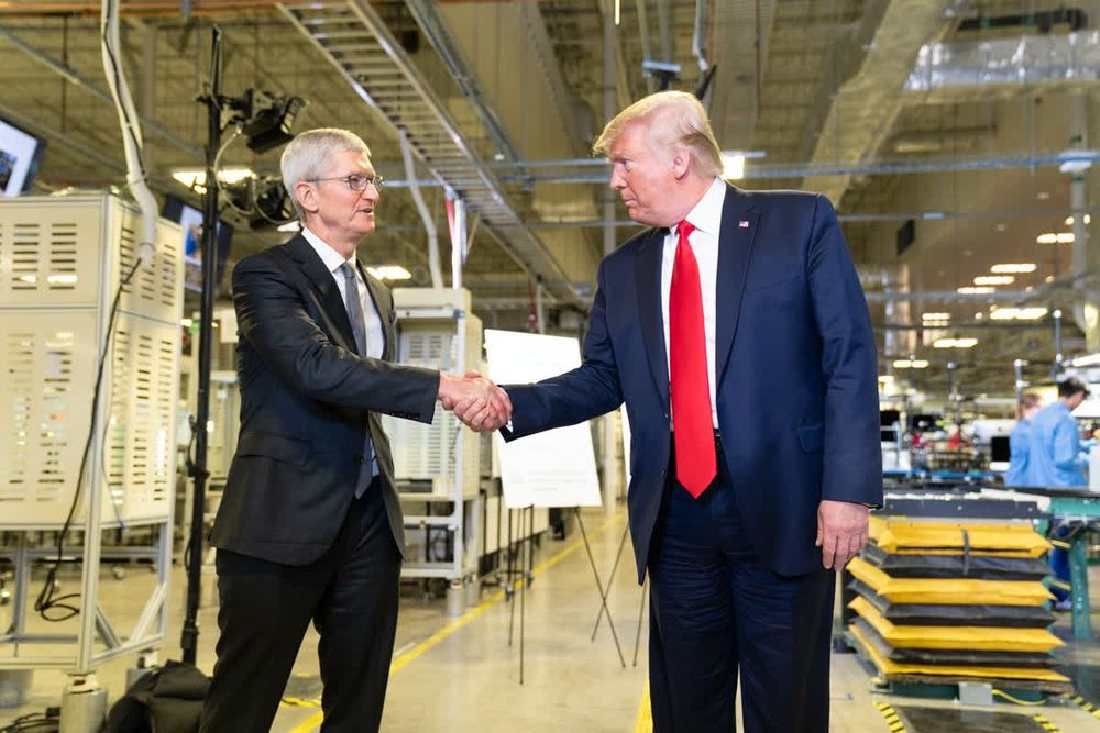 Giấc mơ về một chiếc iPhone sản xuất tại Mỹ của Trump không phù hợp với thực tế sản xuất của Apple